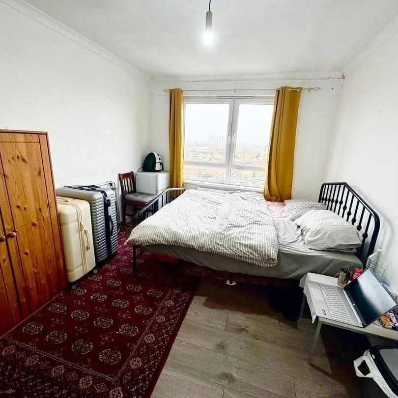 Room in a Shared House, West House, IG11 - Photo 1
