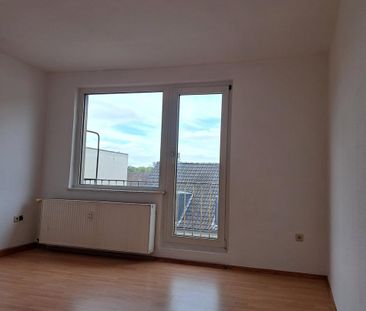 Helle 2-Zimmer-Wohnung in zentraler Lage zu vermieten - Photo 1