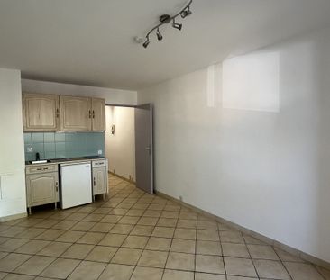 Location Appartement 1 pièce 20m² MARSEILLE 12ème - Photo 4