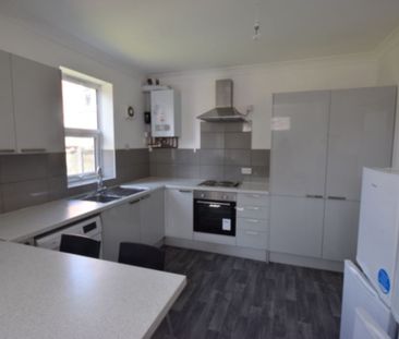 6 Bedroom House To Rent in Winton - £3,120 pcm Tenancy Info - Photo 6
