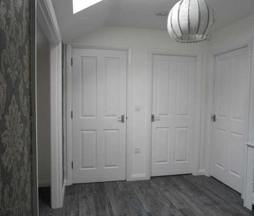 Turners Place, Rochdale, OL12 - Photo 5