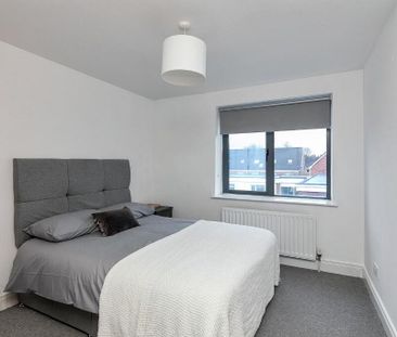 10 Lesley Plaza, Belfast, BT9 6JN - Photo 4