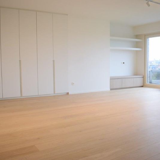 Appartement te huur in Ronse - Photo 1