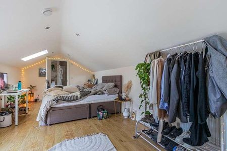 The Walk, Roath, CF24 - Photo 2