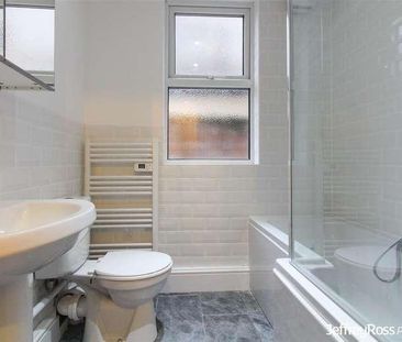 Ninian Road, Roath, CF23 - Photo 6