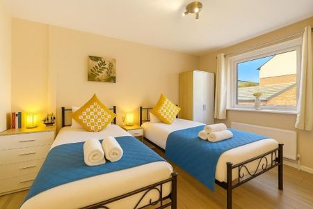 3 Bed Terraced House, Ironmongers Place, E14 - Photo 4