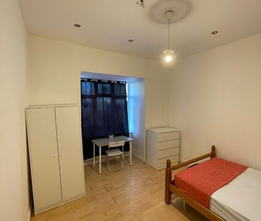 Room in a Shared Flat, Argyle Road, N17 - Photo 4