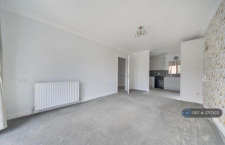 2 bedroom flat to rent - Photo 2