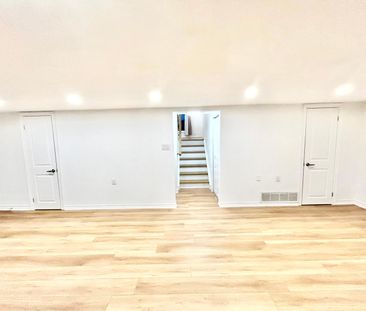 For Lease - 14 Glentworth Road, Toronto, Ontario - Photo 6