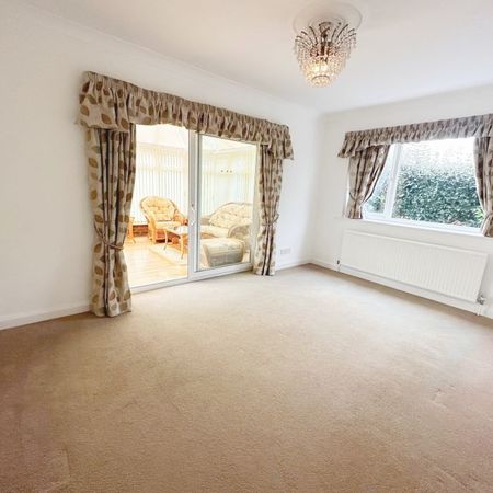 5 Bedroom House, Brangwyn Avenue, Brighton - Photo 3