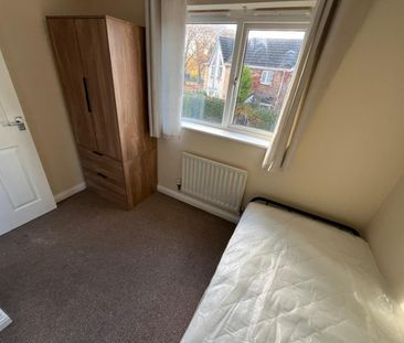 3 bedroom House To Let - Photo 6