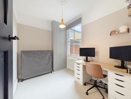 2 bedroom terraced house to rent - Photo 3