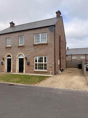 33 Cherrymount Green, Enniskillen, BT74 4GX - Photo 1