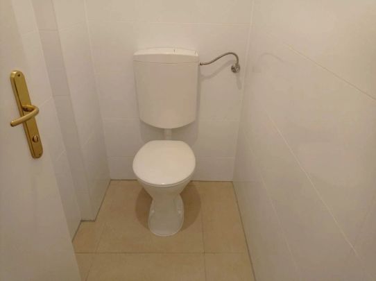 neu renovierte Stilaltbauwohnung ( 2 Zimmer ) nähe Elterleinplatz! - Photo 1