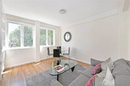 1 bedroom flat in London - Photo 4