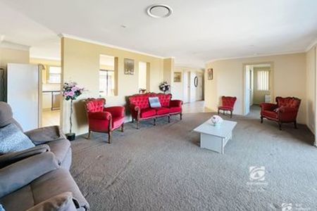 8 Gree Kulluk Place, 3875, Eastwood Vic - Photo 2