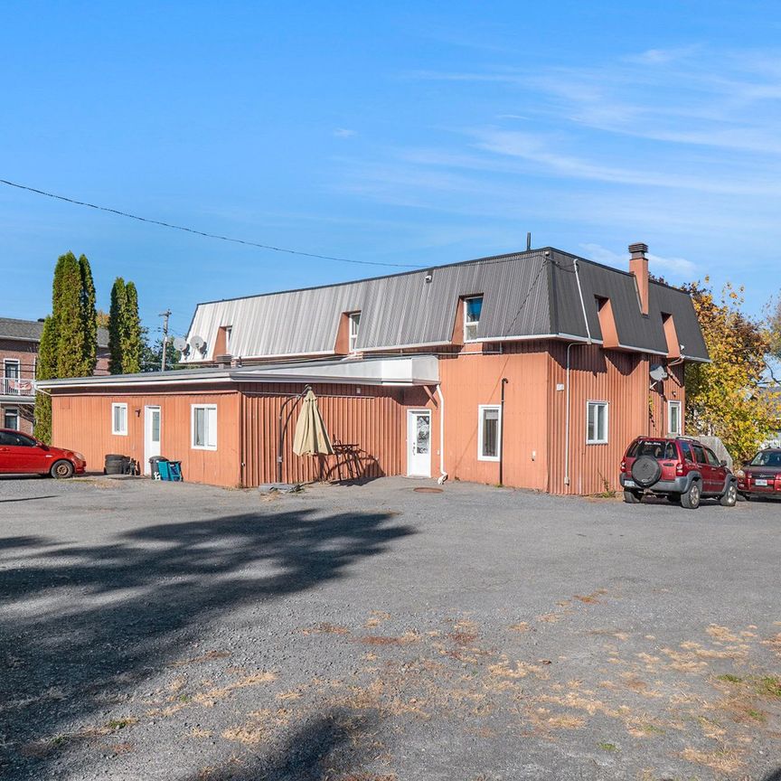 For Lease - 1706 Landry Road Unit# A, Clarence-Rockland, Ontario - Photo 1