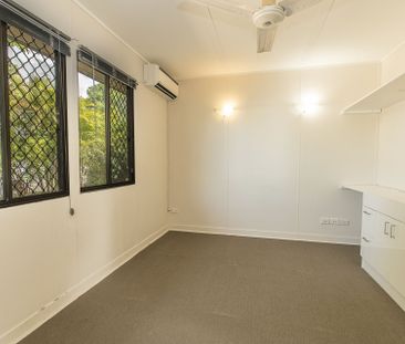 31 Crete Street, Aitkenvale - Photo 2