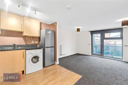 2 bedroom apartment to rent - Photo 2