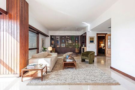 Apartment T4 in São Domingos de Benfica, Lisboa - Photo 4