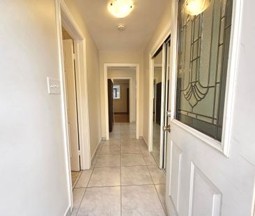 For Lease - 93 North Ridge Road, Vaughan, Ontario - Photo 1