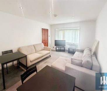 5 bedroom detached house to rent - Photo 2