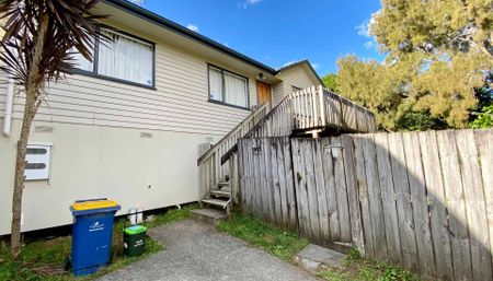 Charming 3-Bedroom Home in Massey - Photo 4