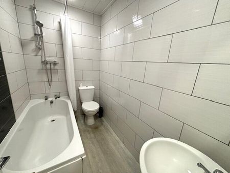 Falmouth Street - Photo 3