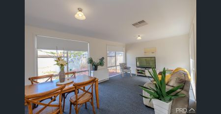 RENOVATED HOME IN CENTRAL LOCATION - Photo 2