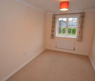 St. Albans Road, Watford, WD25 - Photo 2