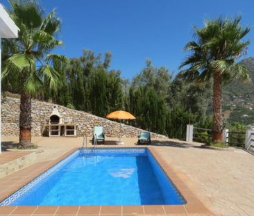 A country house with pool and sea views for long term rental in Fri... - Photo 2