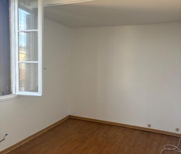 Location Appartement 3 pièces 43m² BEGLES 33130 - Photo 2