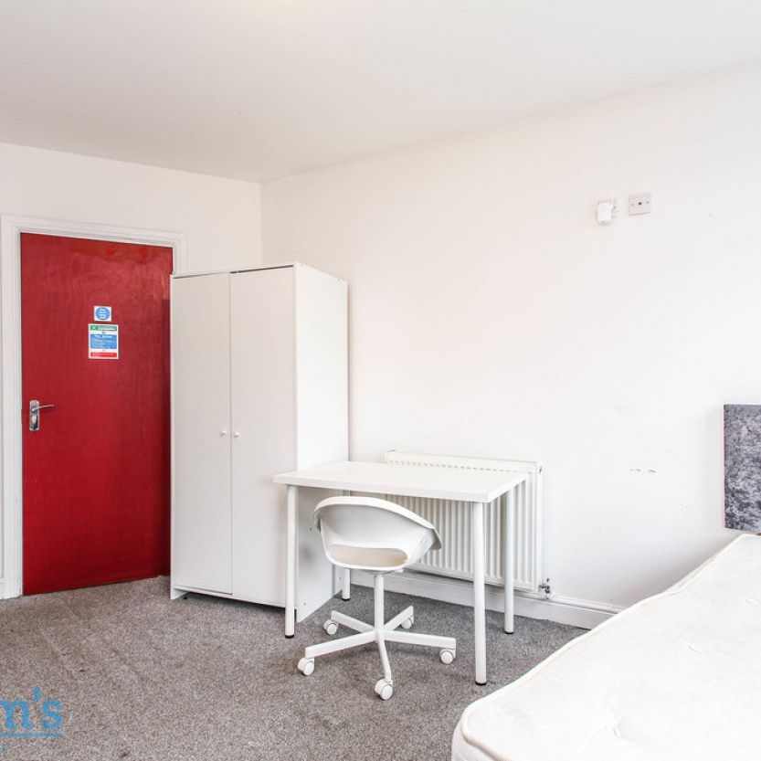 1 bed Studio for Rent - Photo 1