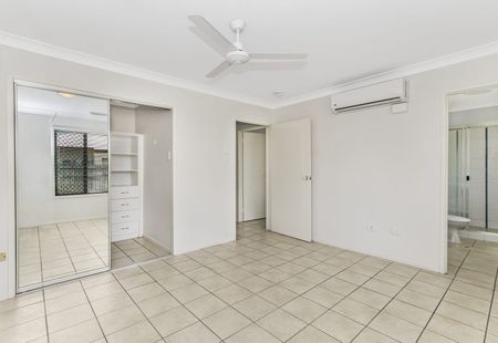 SPACIOUS FAMILY HOME IN A QUIET KIRWAN CUL-DE-SAC! - Photo 2