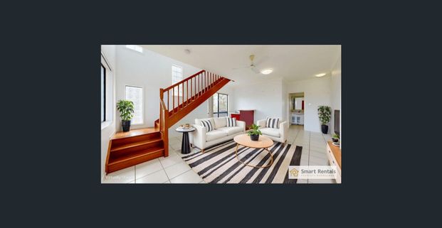 Modern Living in Mount Louisa - Photo 1