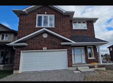 For Lease - 48 York Drive, Peterborough, Ontario - Photo 5