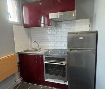 Location Appartement 1 pièce 24m² - Photo 1