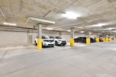 Nouveauté sur le marché Appartement à louer - Laval (Chomedey) (Carrefour Saint-Martin) - Photo 2