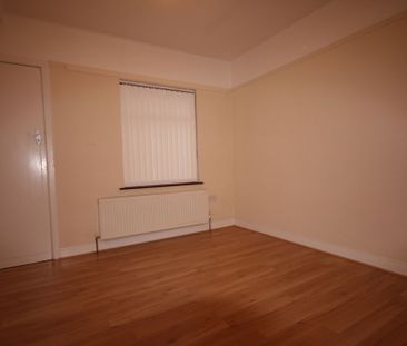 48 Roseberry Road, Belfast, BT6 8JE - Photo 5