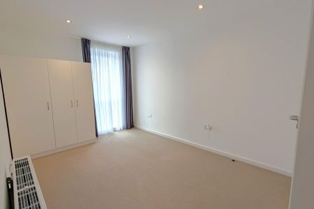 2 bedroom apartment to rent - Photo 3