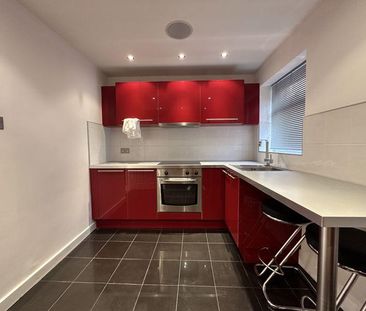 2 bedroom terraced house to rent - Photo 2