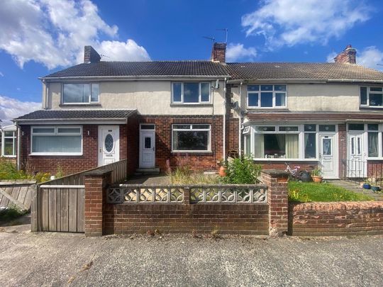 3 bedroom terraced house to rent - Photo 1