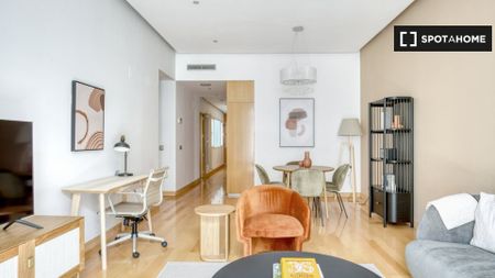 madrid, Community of Madrid 28013 - Photo 3