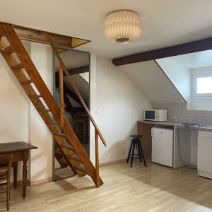 Location Appartement 1 pièce 21m² REIMS 51100 - Photo 2