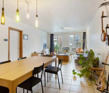 Ruime duplex (144m²) te huur centrum Halle, met 2 slpks, terras en ... - Photo 5