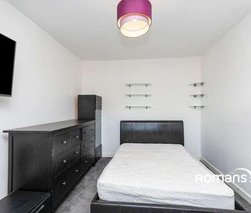 Cherry Tree Walk, Oakridge Village, Basingstoke, RG21 - Photo 3