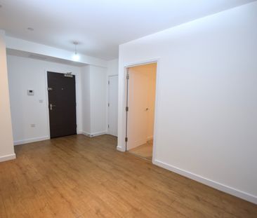 Victoria Avenue, Southend On Sea, Essex, SS2 - Photo 1