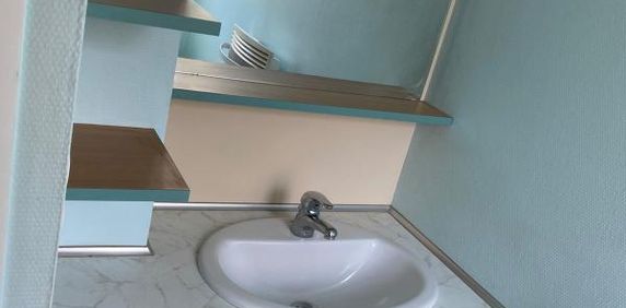 Location Appartement 1 pièce 19m² NANTES 44000 - Photo 2