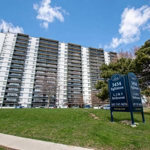 Eglinton Residences - Photo 3