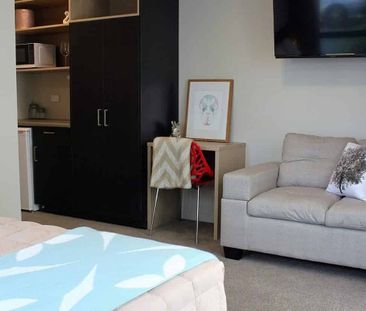 Studio apartment with Utilities Included - Photo 2